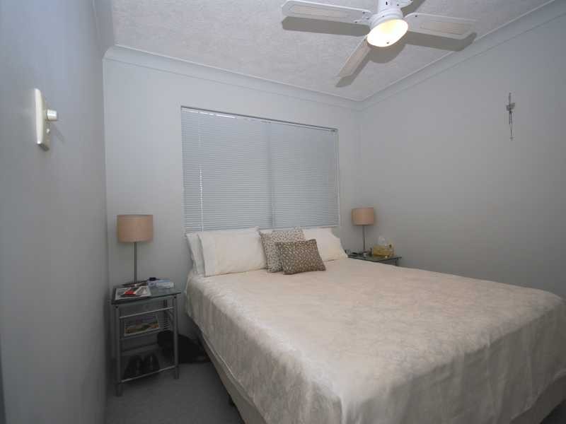 Unit 24/7 First Avenue, Burleigh Heads QLD 4220