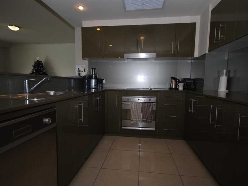 2051/1 Ocean Street, Burleigh Heads QLD 4220