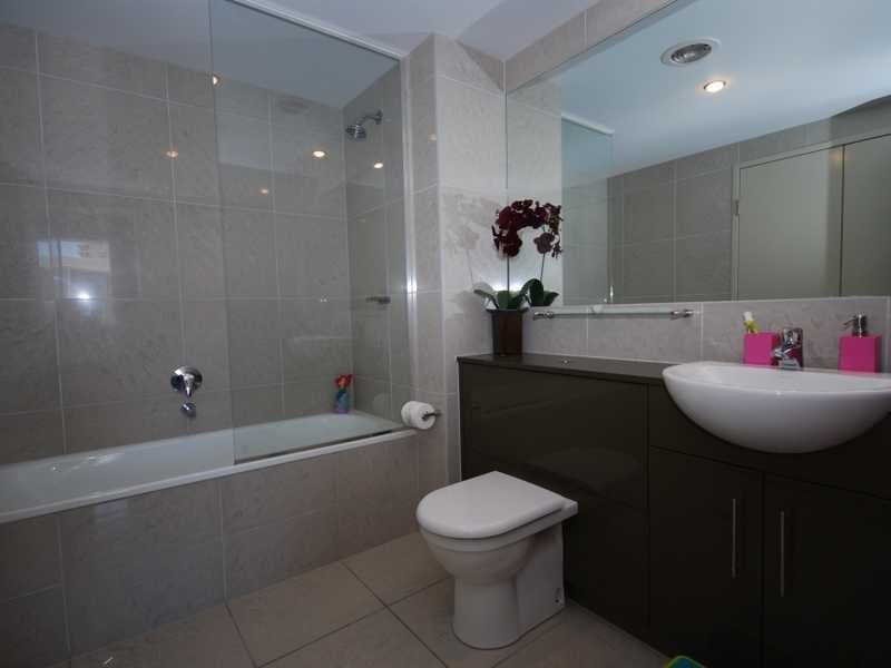 2051/1 Ocean Street, Burleigh Heads QLD 4220