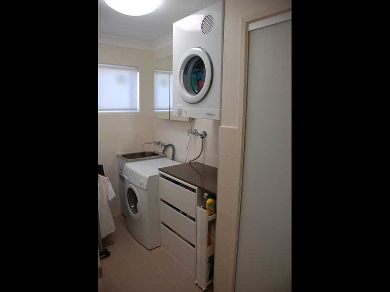 5 Cumberland Dr, Varsity Lakes QLD 4227