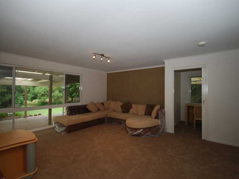 4 Dudgeon Drive, Tallebudgera QLD 4228