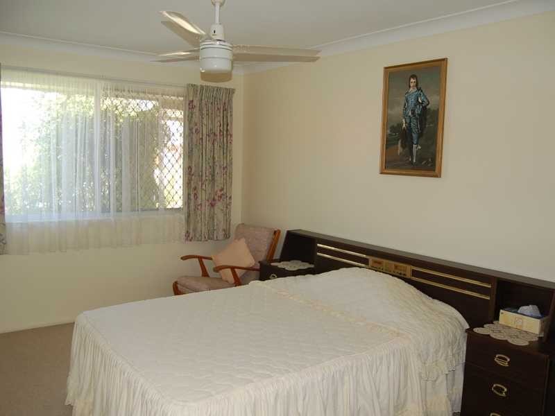 61 Bluejay St, Burleigh Waters QLD 4220