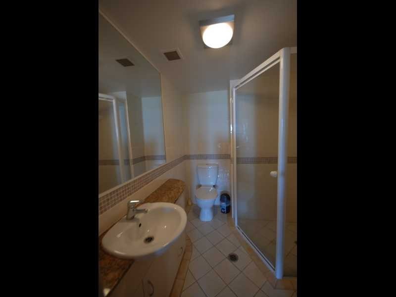 Unit 15/186 The Esplanade, Burleigh Heads QLD 4220