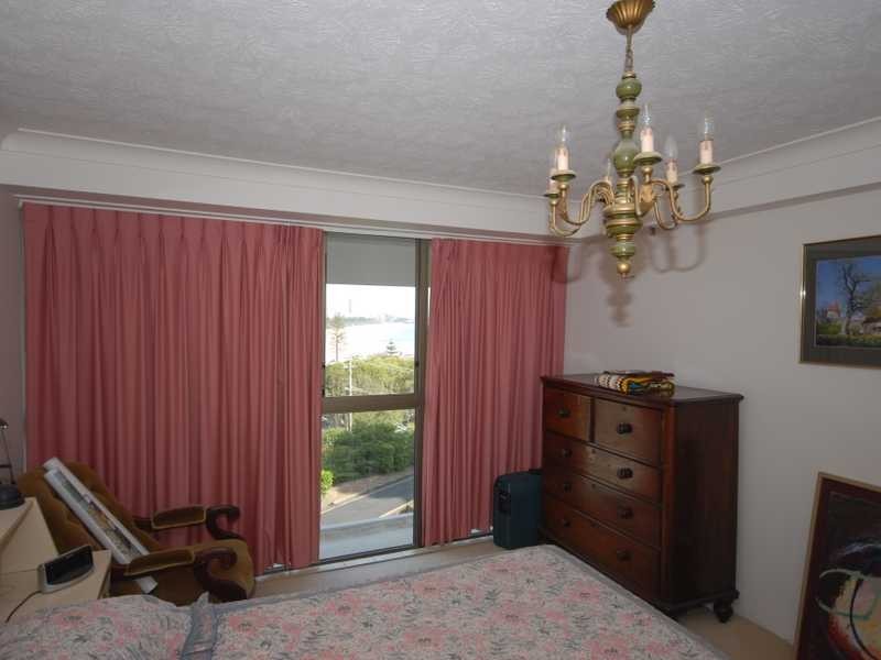 Unit 6/45 Hayle St, Burleigh Heads QLD 4220