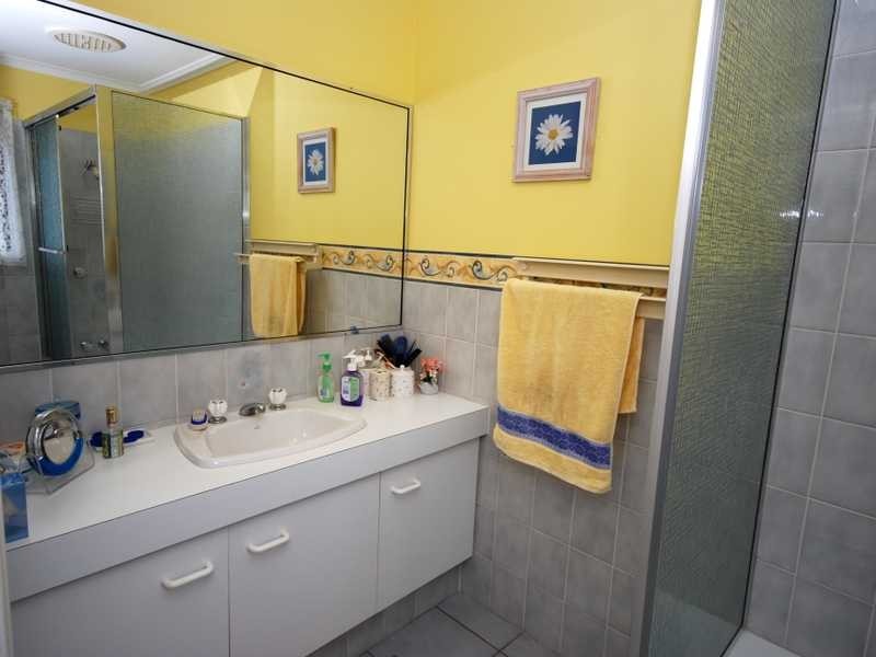 Unit 13/1st Ave 3 Township Dr, Burleigh Heads QLD 4220