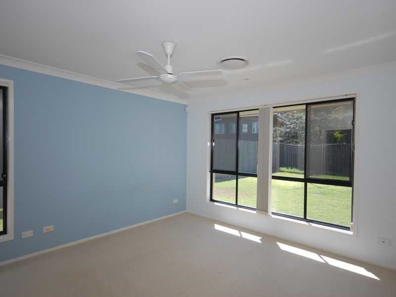 Unit 5/10 Cantala, Miami QLD 4220