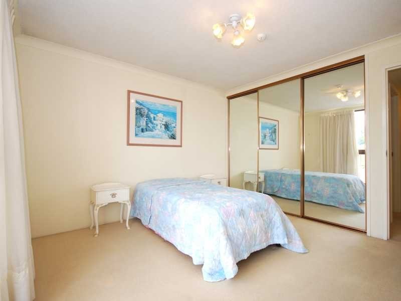 Unit 23/60 Goodwin Terrace, Burleigh Heads QLD 4220