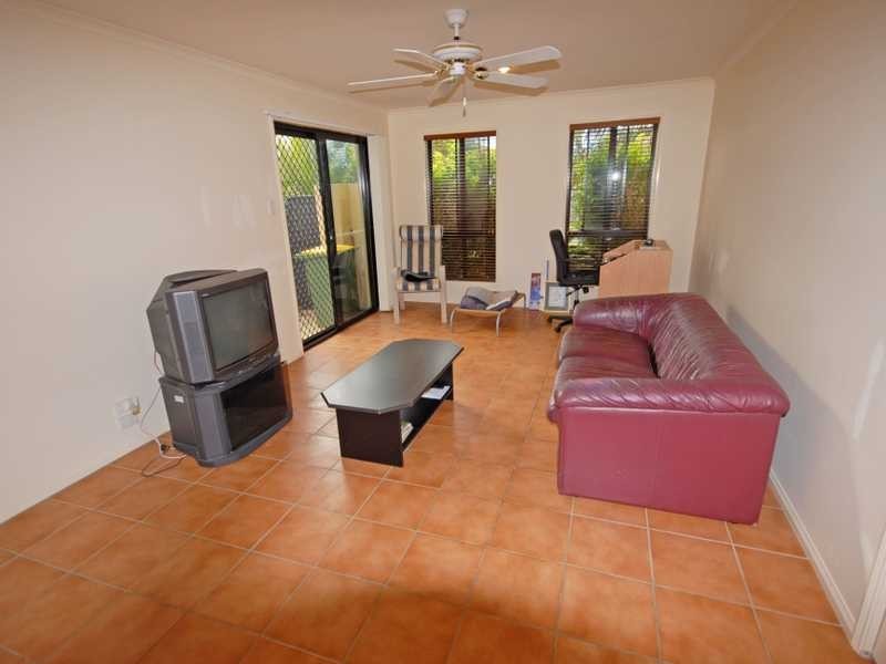 18 Sea Eagle Dr, Burleigh Waters QLD 4220