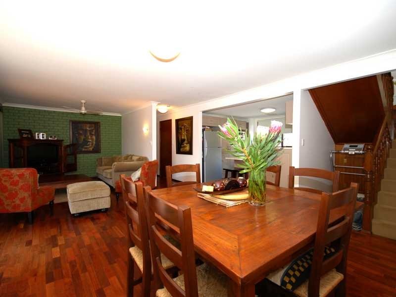 Unit 2/2218 Gold Coast Highway, Mermaid Beach QLD 4218