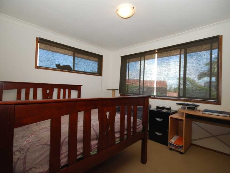 Unit 2/2218 Gold Coast Highway, Mermaid Beach QLD 4218