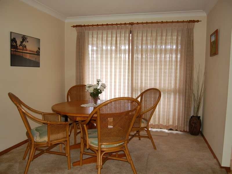 12 Honeywood Ct, Burleigh Waters QLD 4220