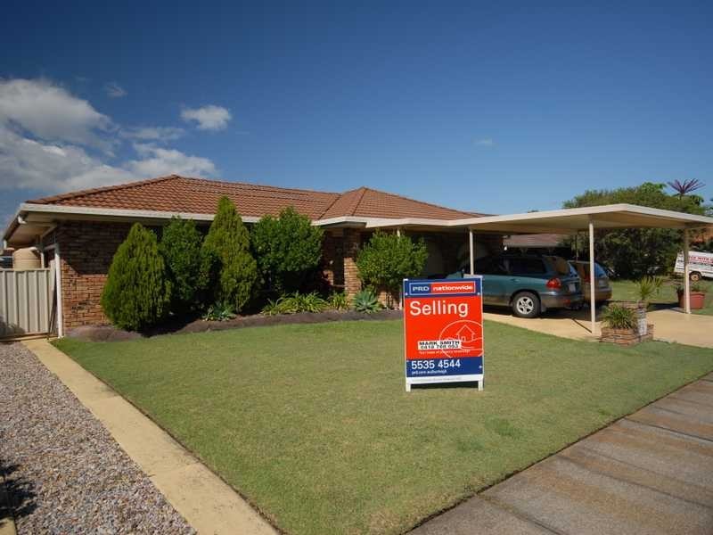 21 Treeview Dr, Burleigh Waters QLD 4220