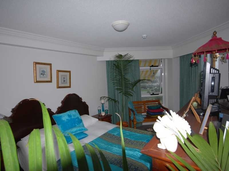 Unit 1612/24-26 Queensland Ave, Broadbeach QLD 4218