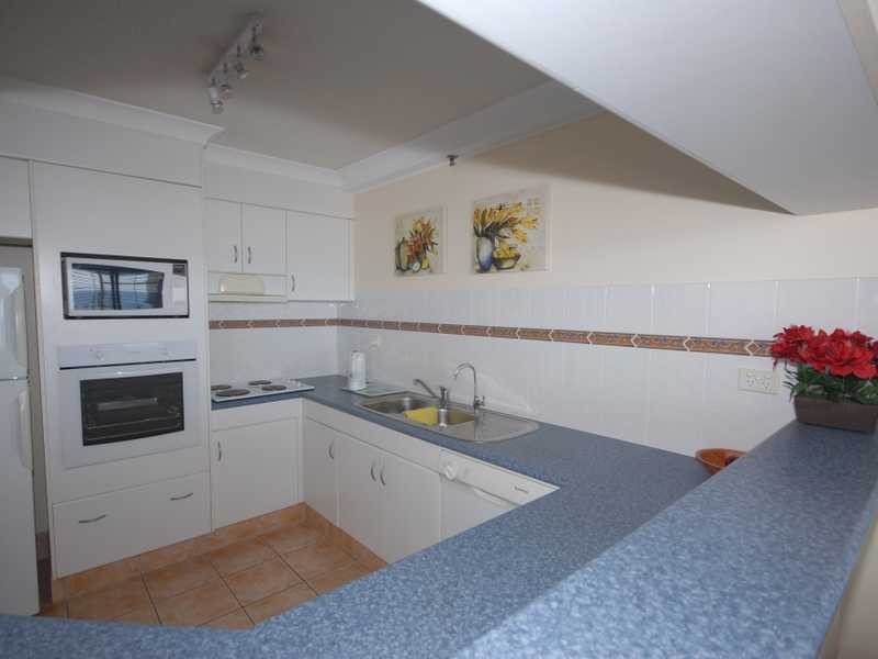 Unit 8C/238 The Esplanade, Miami QLD 4220