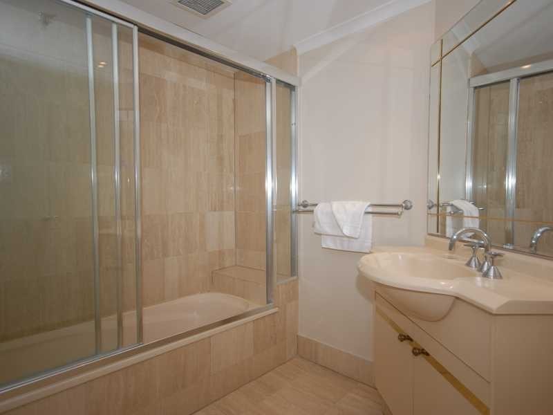 Unit 8C/238 The Esplanade, Miami QLD 4220