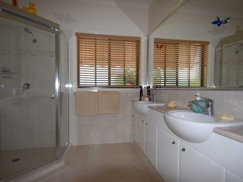 21 Gerona Cct, Varsity Lakes QLD 4227