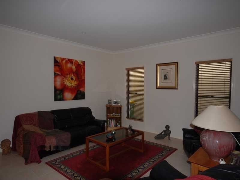 21 Gerona Cct, Varsity Lakes QLD 4227