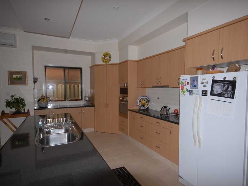 21 Gerona Cct, Varsity Lakes QLD 4227