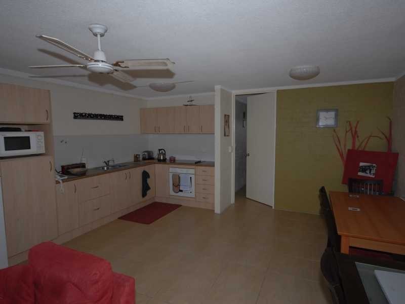 Unit 5/1849 Gold Coast Highway, Burleigh Heads QLD 4220