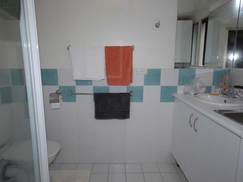 Unit 5/1849 Gold Coast Highway, Burleigh Heads QLD 4220