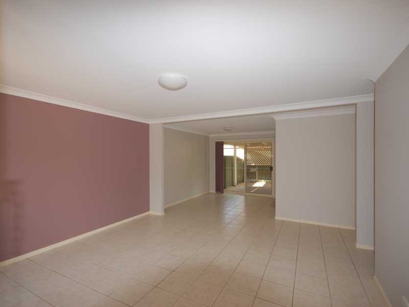 Unit 3/6 Cardona Ct, Reedy Creek QLD 4227