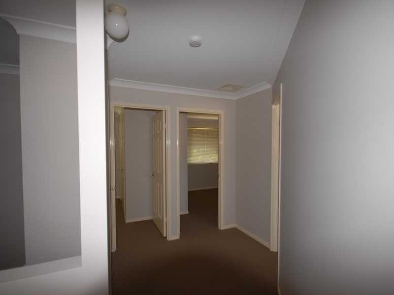 Unit 3/6 Cardona Ct, Reedy Creek QLD 4227
