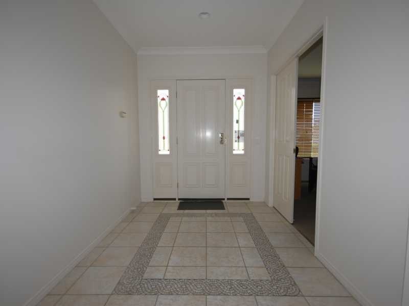 161 Dunlin Drive, Burleigh Waters QLD 4220