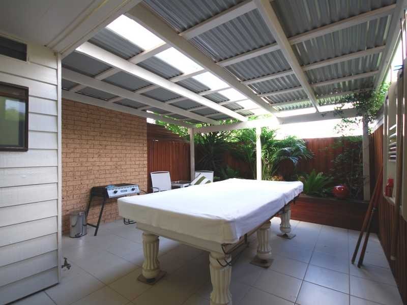 Unit 25/105 Christine Ave, Burleigh Waters QLD 4220