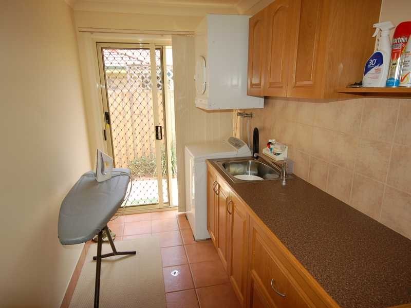 7 Nuthatch St, Burleigh Waters QLD 4220