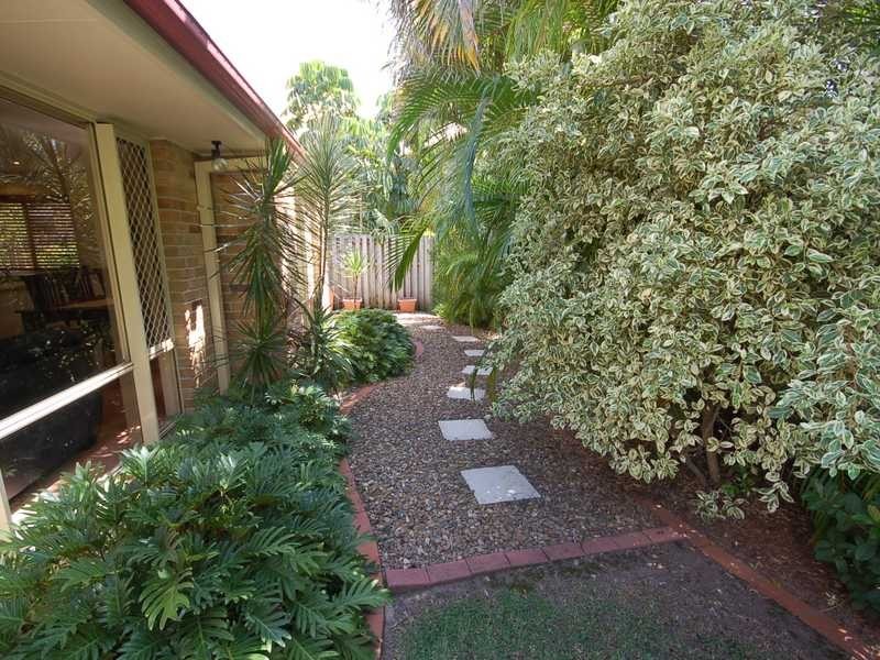 7 Nuthatch St, Burleigh Waters QLD 4220