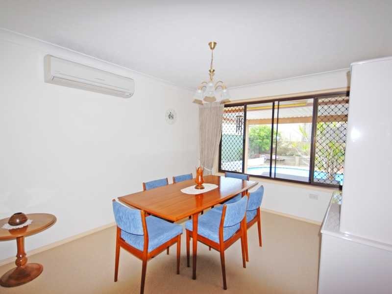 Burleigh Waters QLD 4220