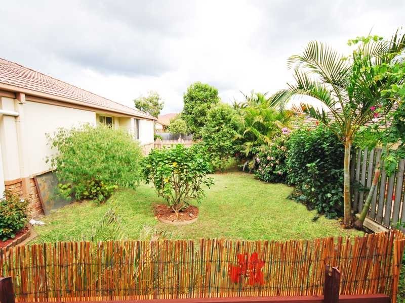 19 Madeline St, Mudgeeraba QLD 4213