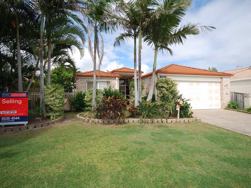 5 Wisconsin St, Varsity Lakes QLD 4227