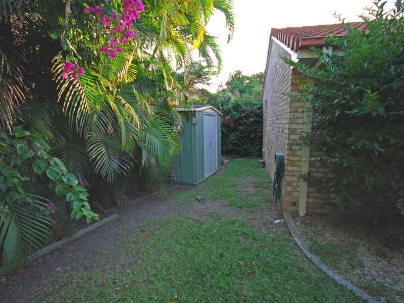 5 Wisconsin St, Varsity Lakes QLD 4227