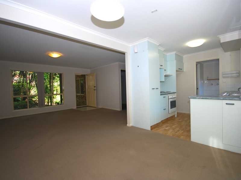 11/18 Bottlewood Court, Burleigh Waters QLD 4220