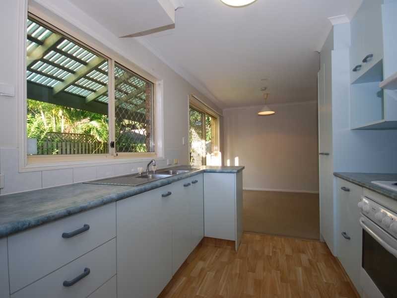 11/18 Bottlewood Court, Burleigh Waters QLD 4220