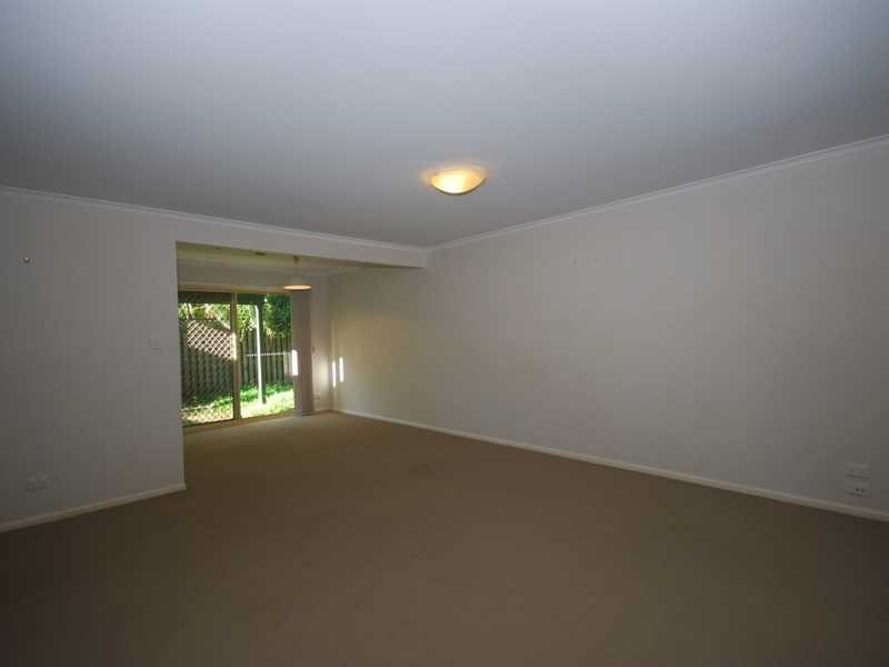 11/18 Bottlewood Court, Burleigh Waters QLD 4220