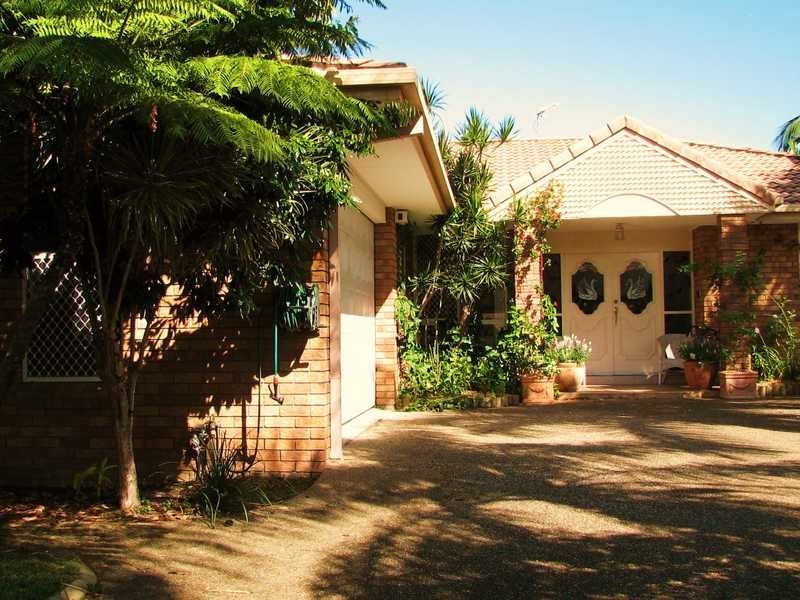 7 Orr Place, Burleigh Waters QLD 4220