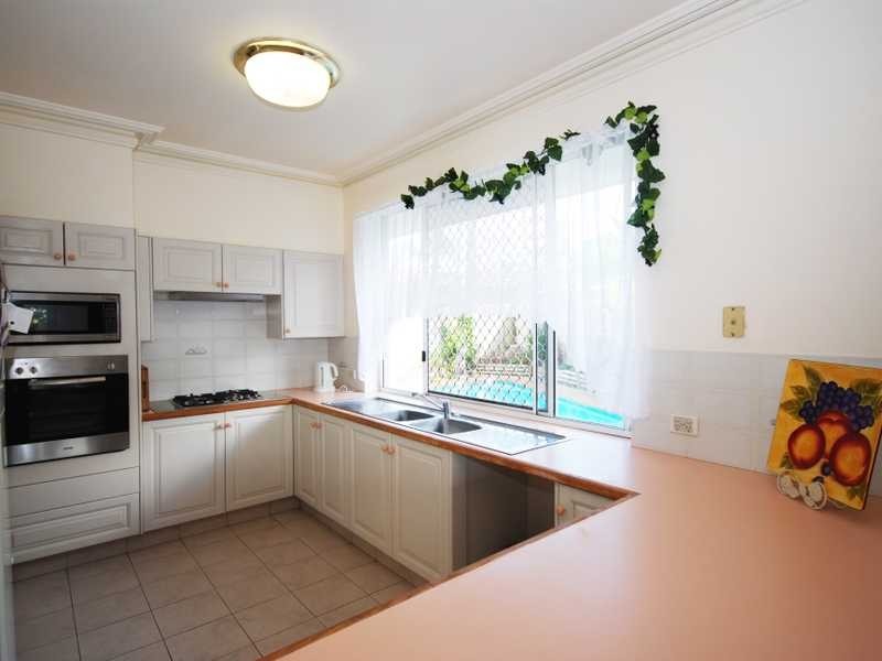 7 Orr Place, Burleigh Waters QLD 4220