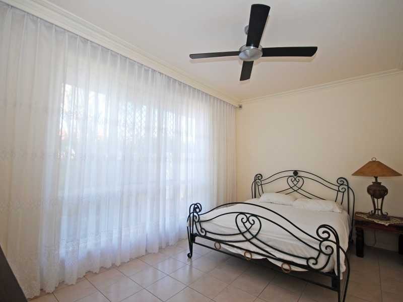 7 Orr Place, Burleigh Waters QLD 4220