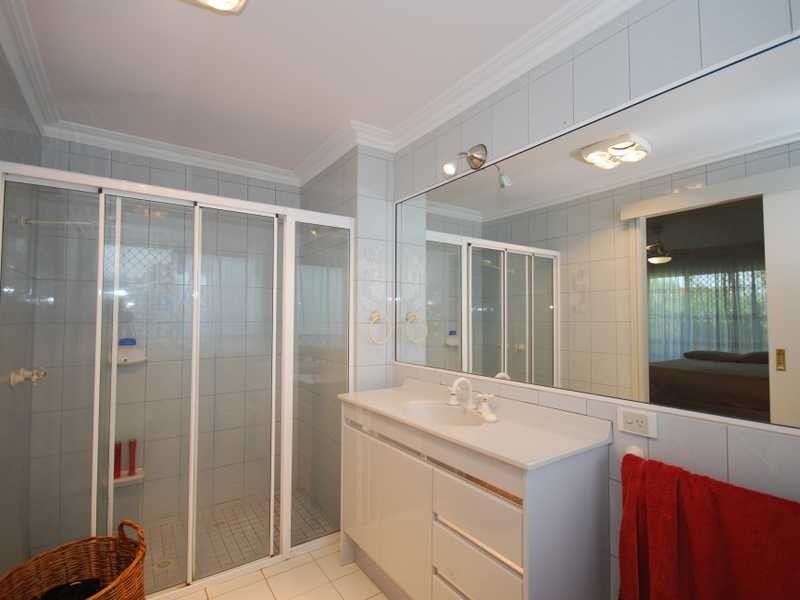 7 Orr Place, Burleigh Waters QLD 4220