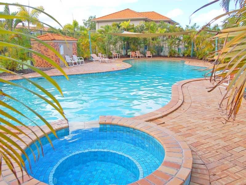 Unit 53/3 Regensberg Close, Varsity Lakes QLD 4227