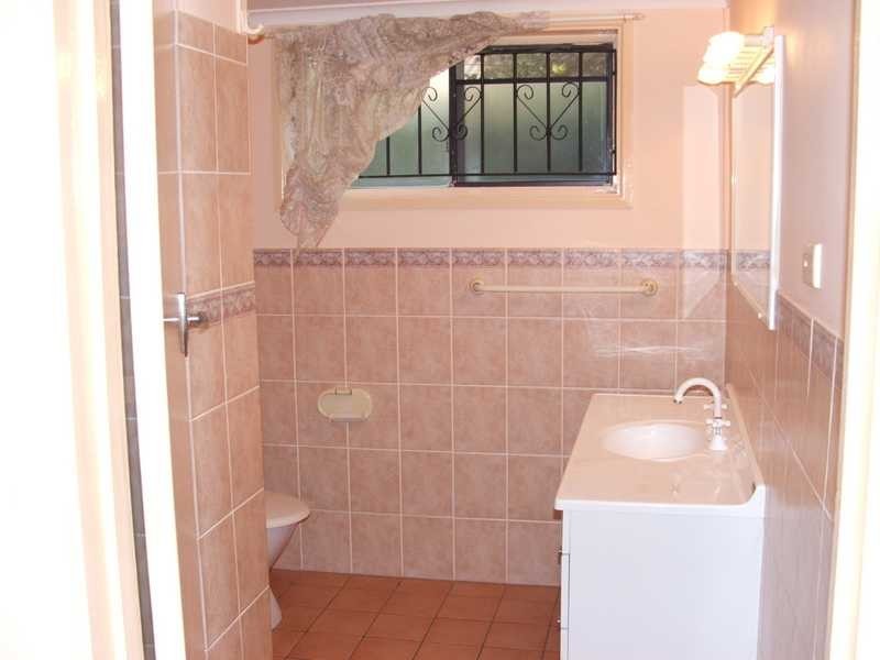 Unit 3/1929 Gold Coast Hwy, Burleigh Heads QLD 4220