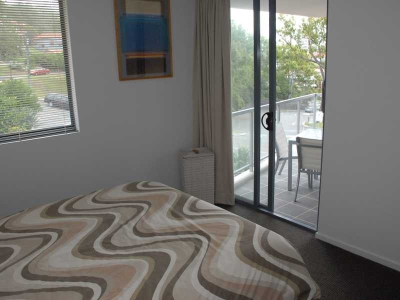 Unit 1094/1 Ocean Street, Burleigh Heads QLD 4220