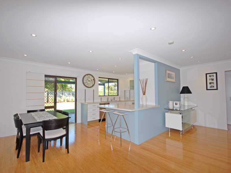 26 Sandpiper Drive, Burleigh Waters QLD 4220