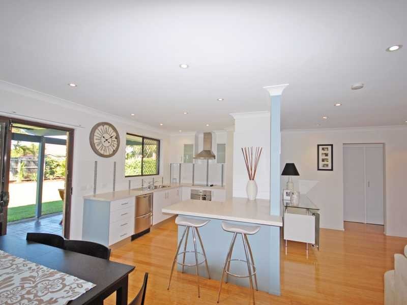 26 Sandpiper Drive, Burleigh Waters QLD 4220