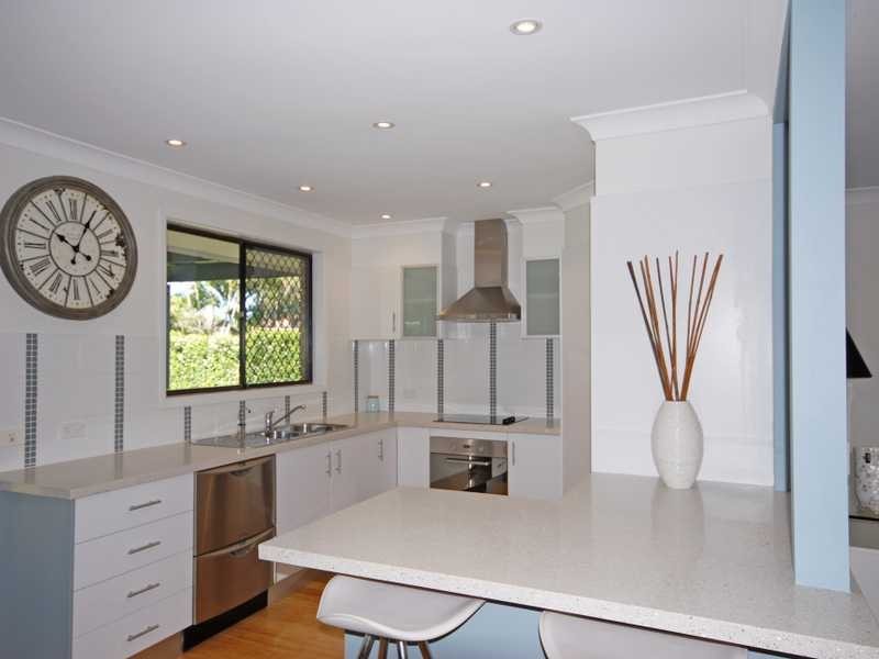 26 Sandpiper Drive, Burleigh Waters QLD 4220