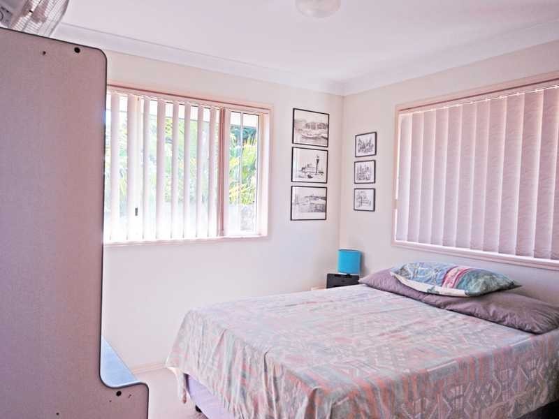 Unit 2/17 Deodar Drive, Burleigh Heads QLD 4220