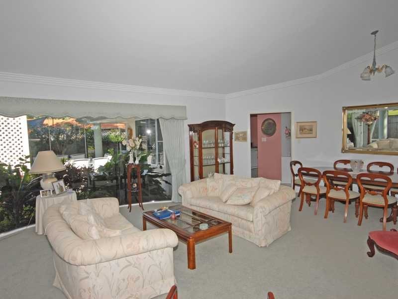 10 Sea Eagle Drive, Burleigh Waters QLD 4220