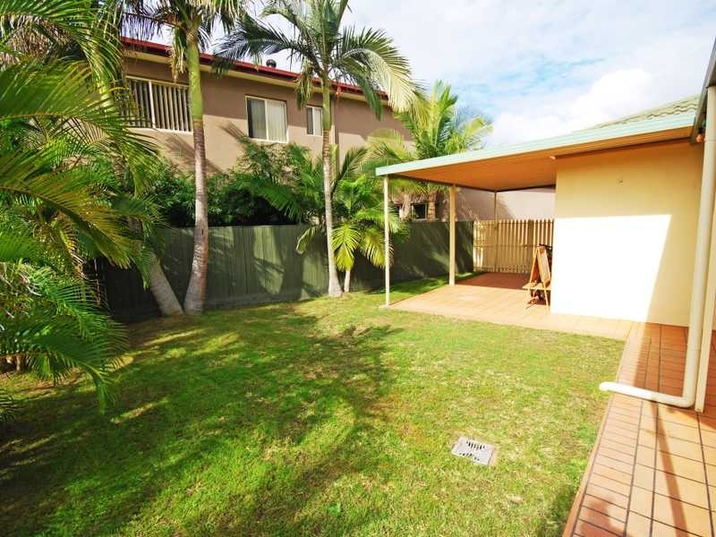 13 Sittella Court, Burleigh Waters QLD 4220